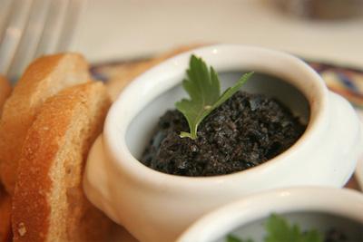 Tapenade aux olives noires